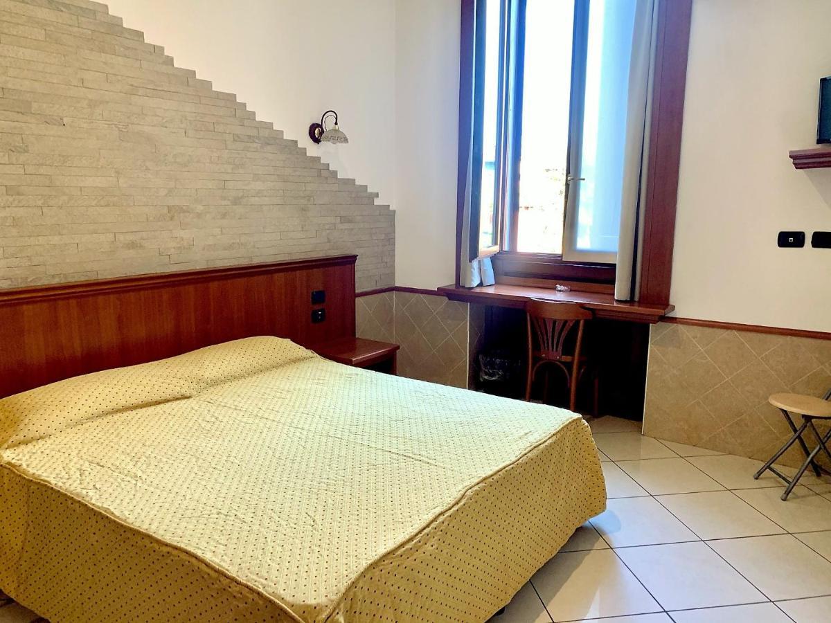 Hotel Astrid Milano Dış mekan fotoğraf