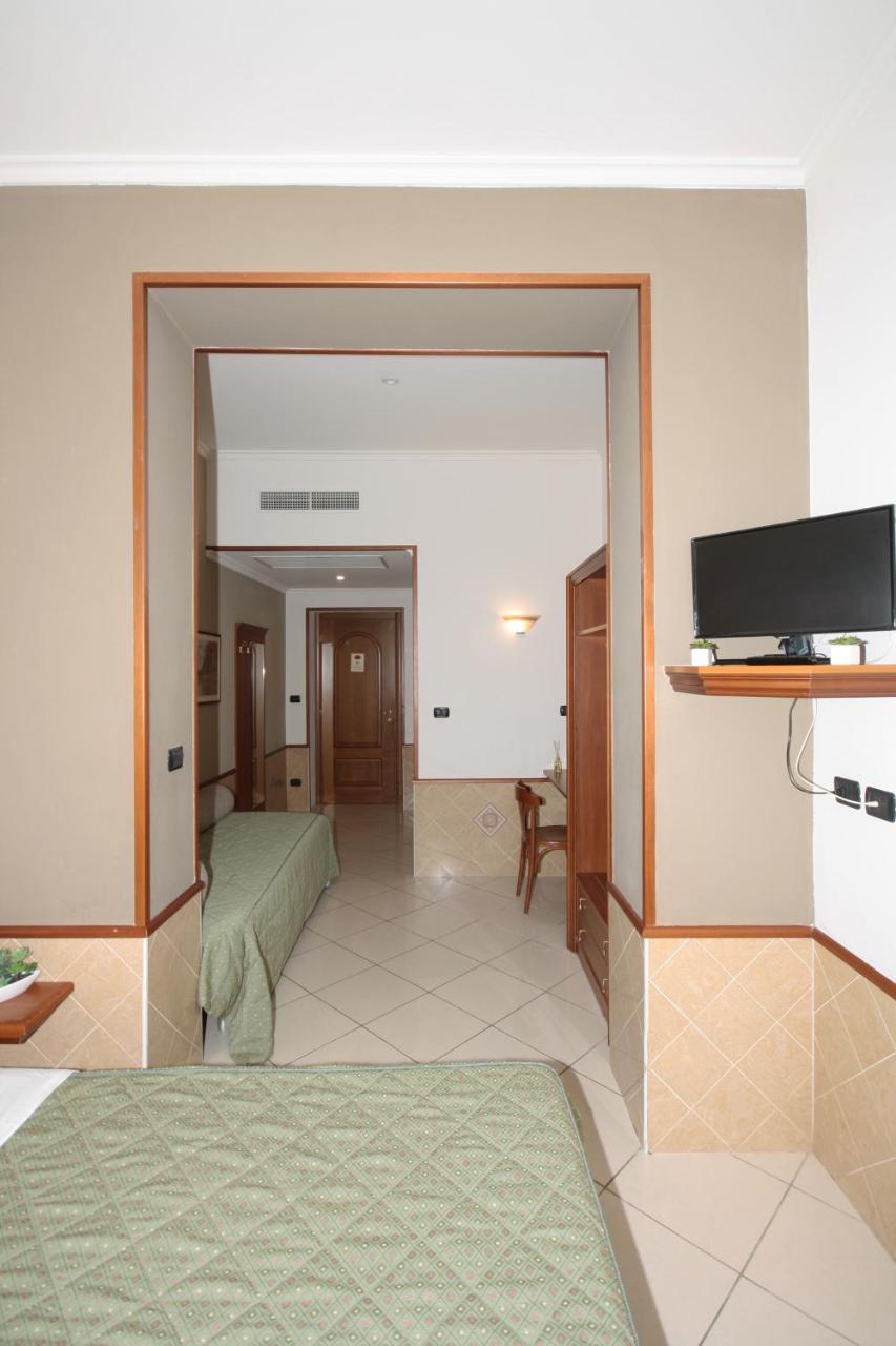Hotel Astrid Milano Dış mekan fotoğraf